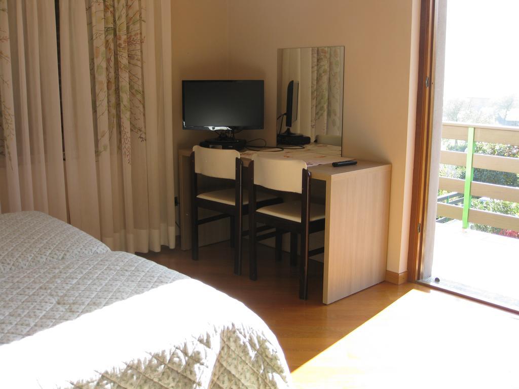 B&B Garden Solto Collina Dış mekan fotoğraf